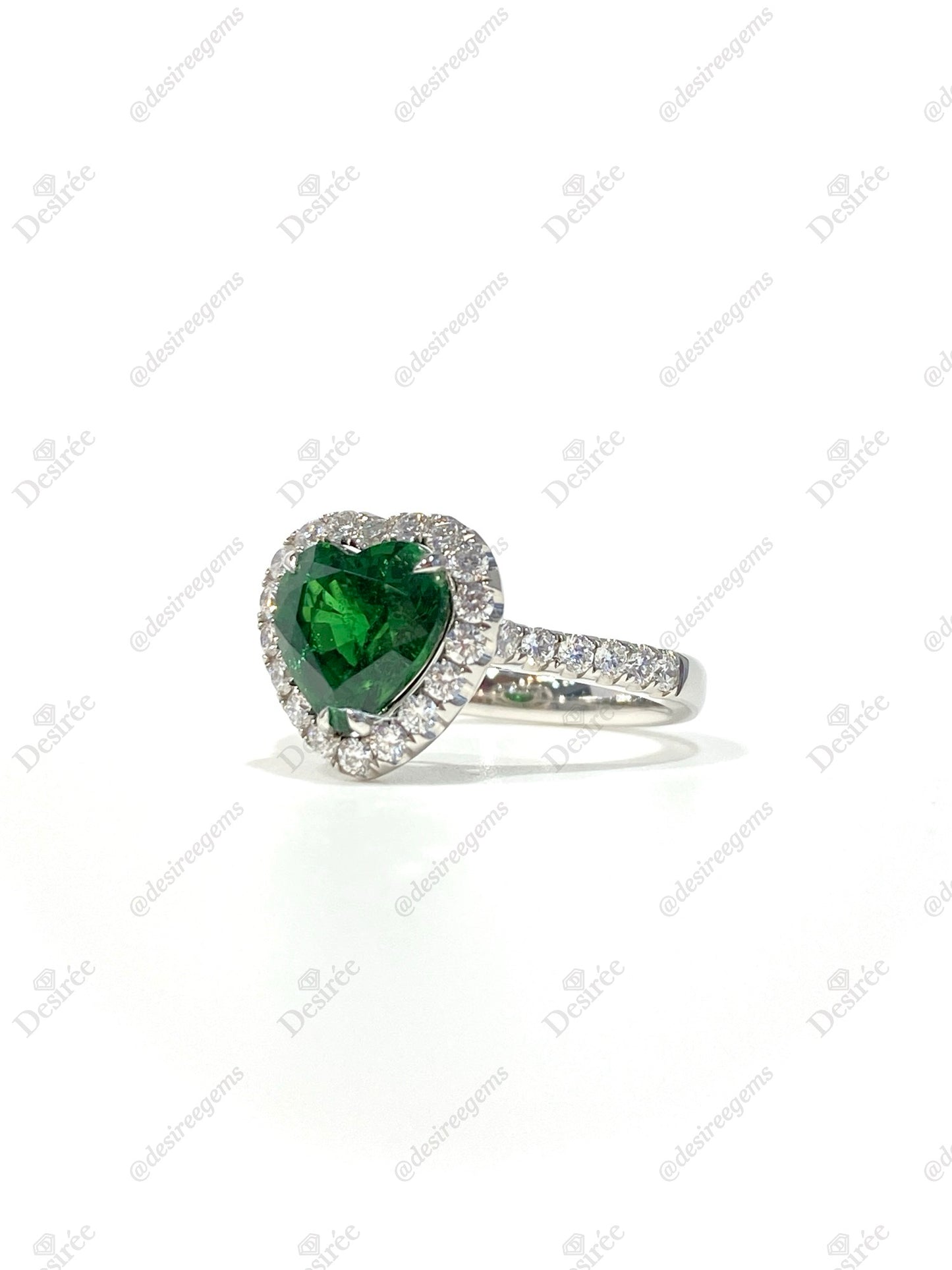 Natural Green Garnet Tsavorite 2.49ct Ring
