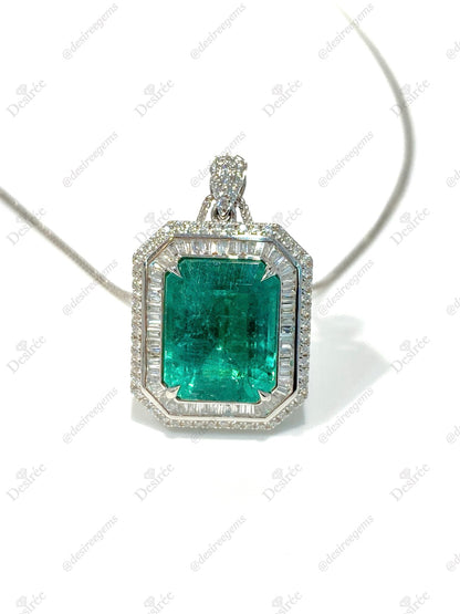 Natural Emerald 7.76ct Necklace