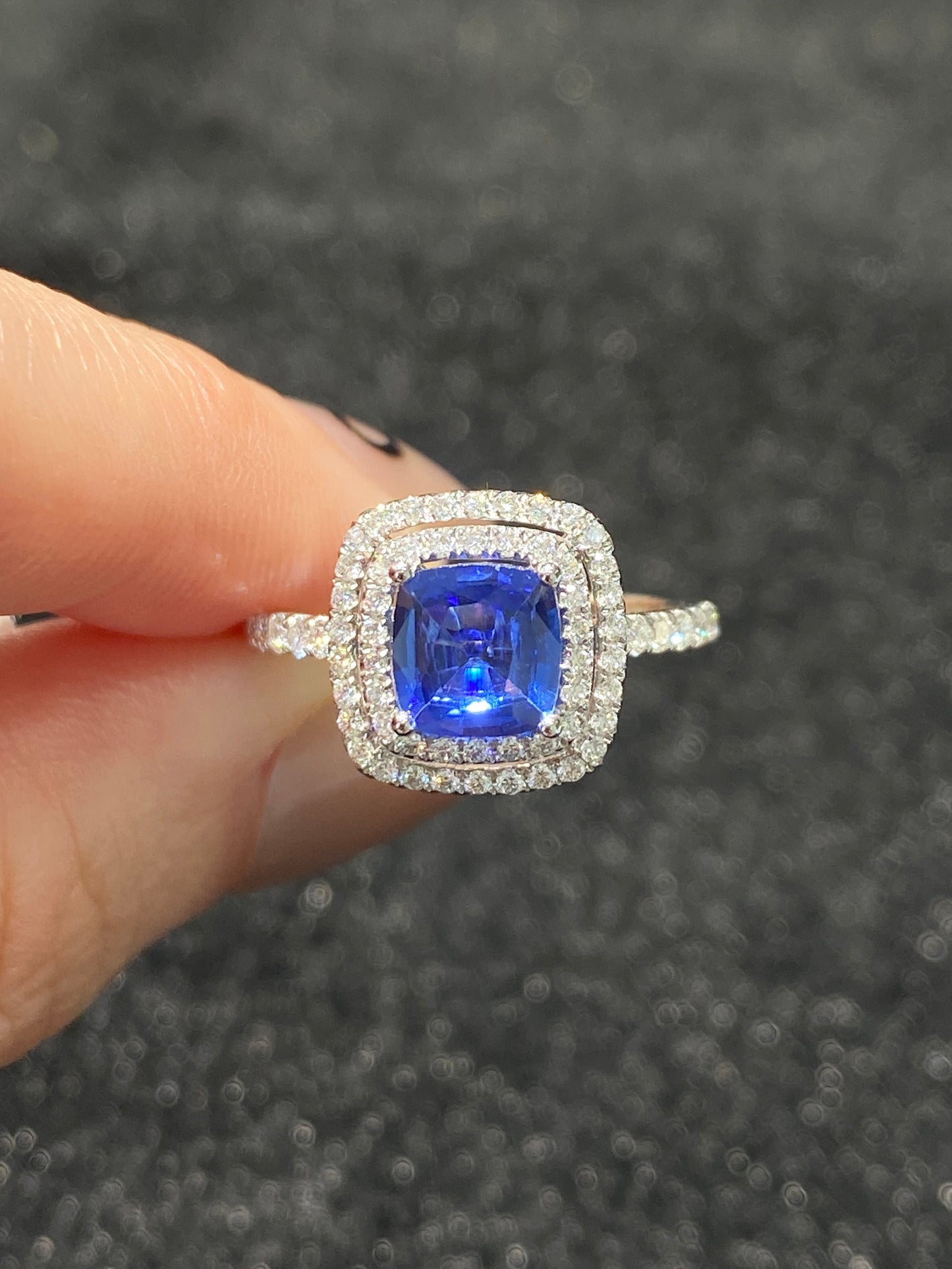 Natural Blue Sapphire 1.13ct Ring