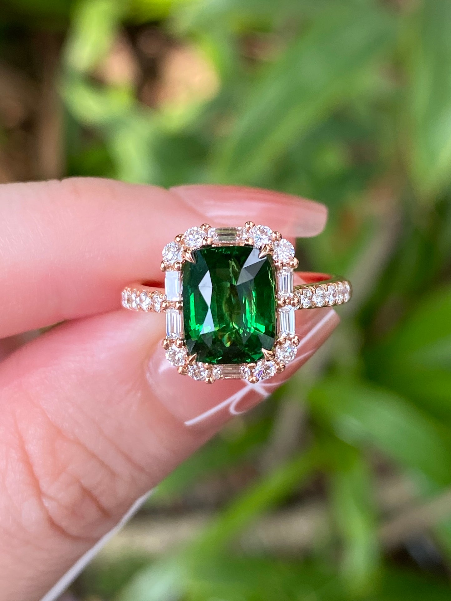Natural Green Garnet 3.08ct Ring