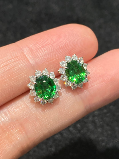 Natural Green Garnet (Tsavorite) 2.10ct Earrings