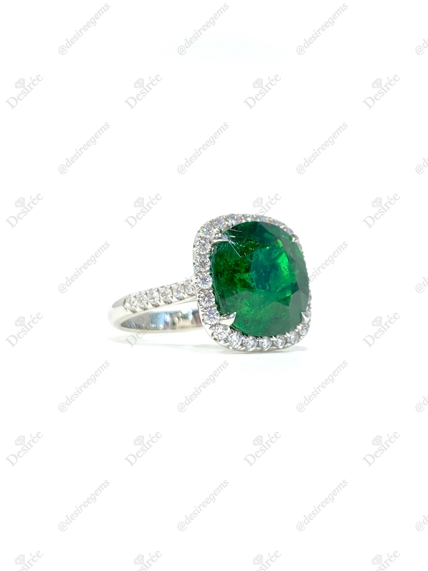 Natural Tsavorite Green Garnet 7.63ct Ring