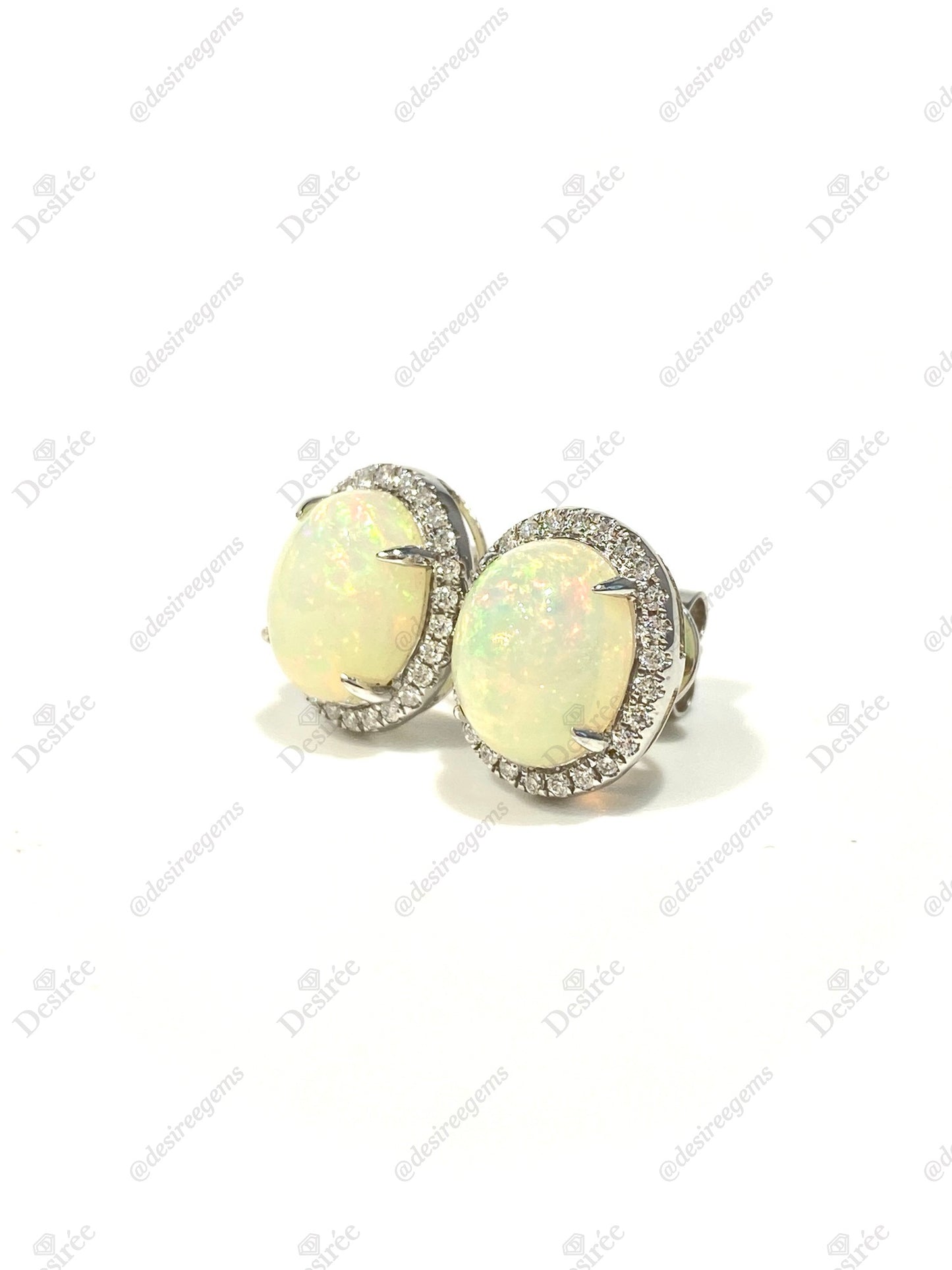 Natural Opal 3.91ct Earrings