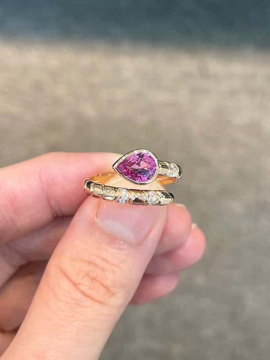 Natural Pink Sapphire 0.95ct Ring