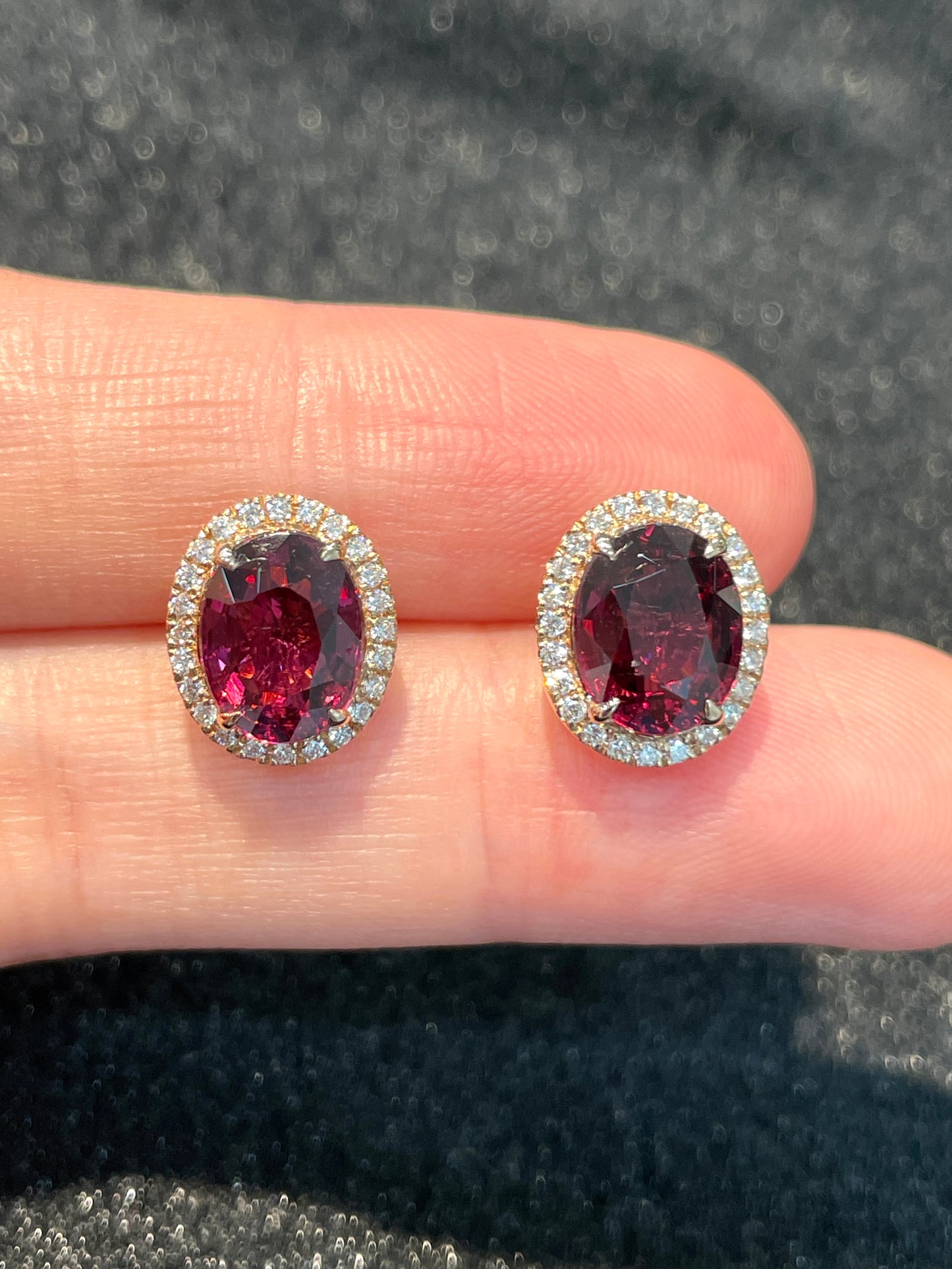 Natural Red Garnet 4.71ct Earrings