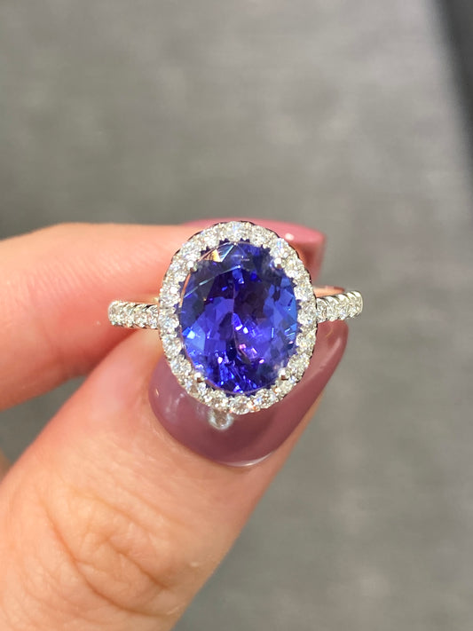 Natural Tanzanite 2.49ct Ring