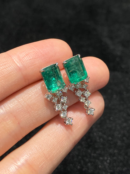 Natural Emerald 4.84ct Earrings