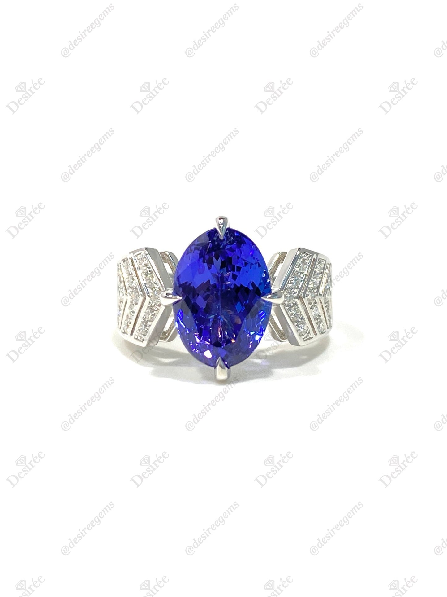 Natural Tanzanite 5.34ct Ring