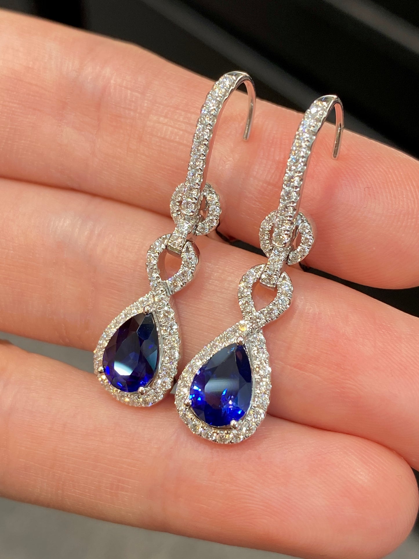 Natural Blue Sapphire Earrings 2.93ct