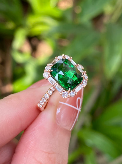 Natural Green Garnet 3.08ct Ring
