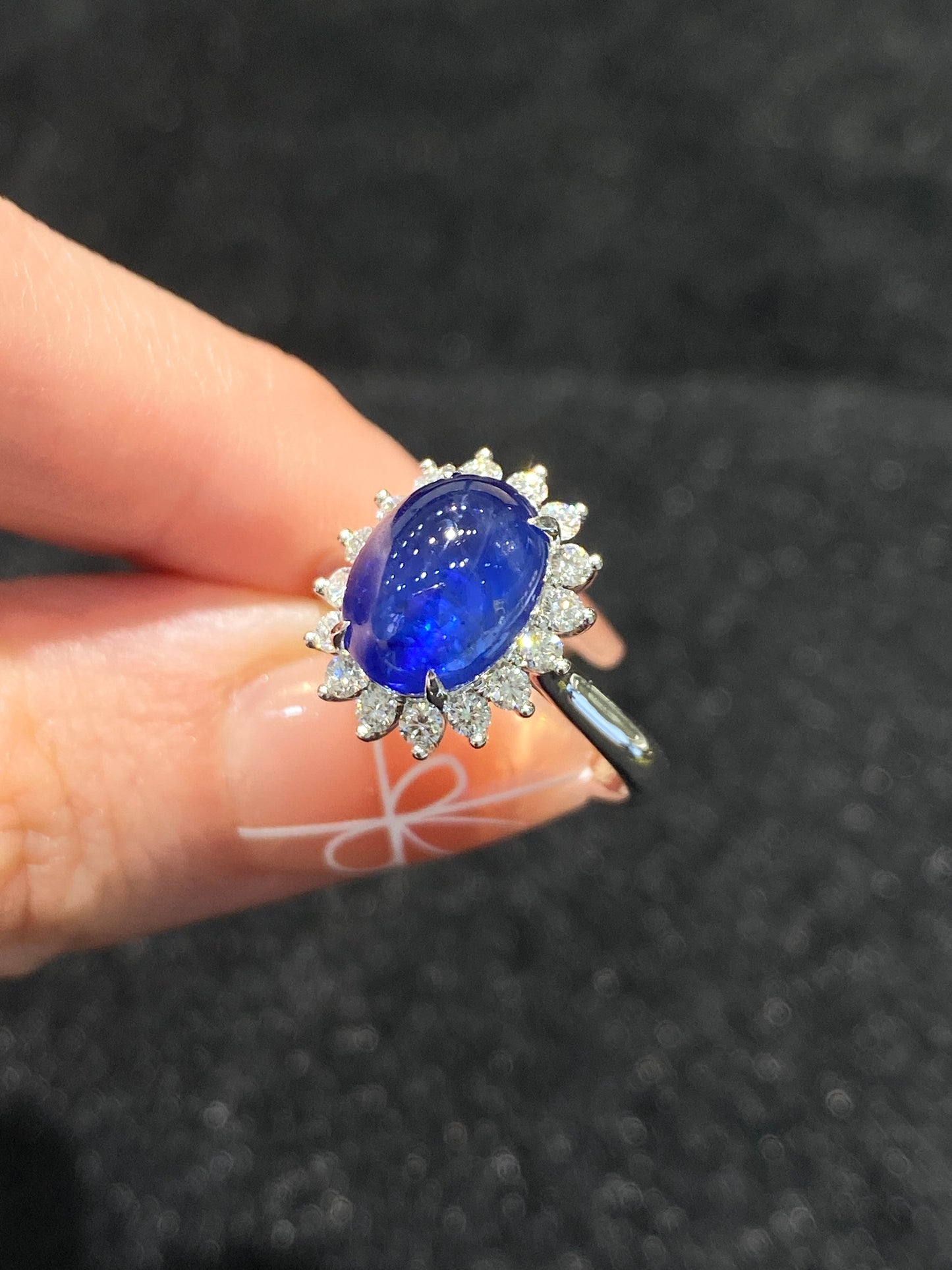 Natural Royal Blue Sapphire 3.98ct Ring