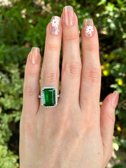 Natural Tsavorite Green Garnet 8.39ct Ring