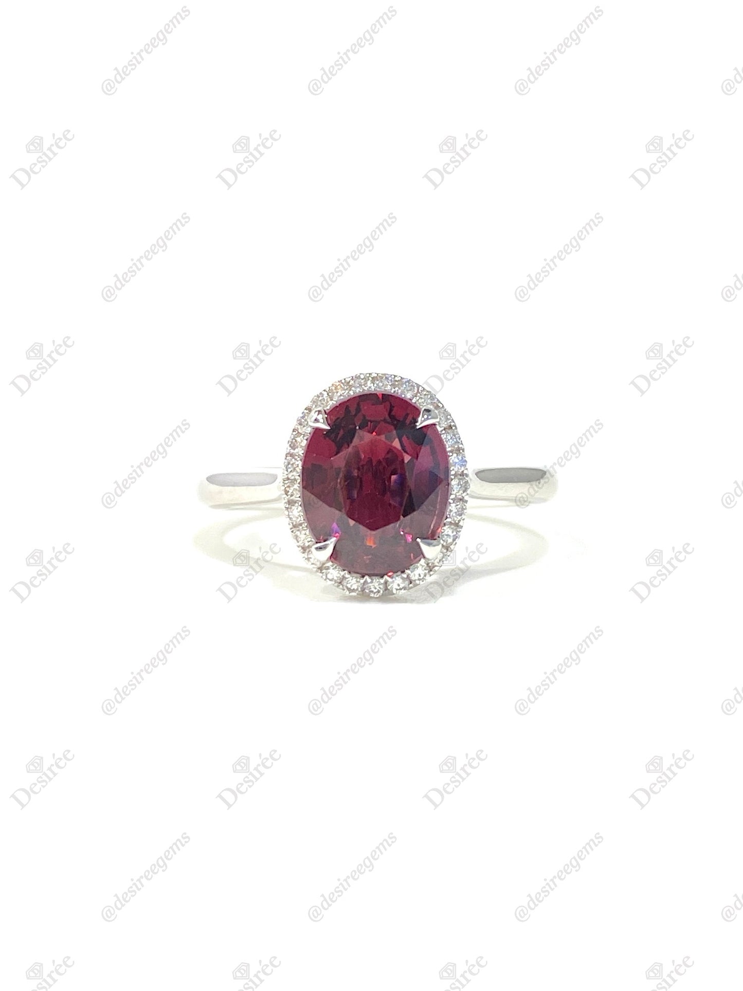 Natural Red Garnet 2.52ct Ring