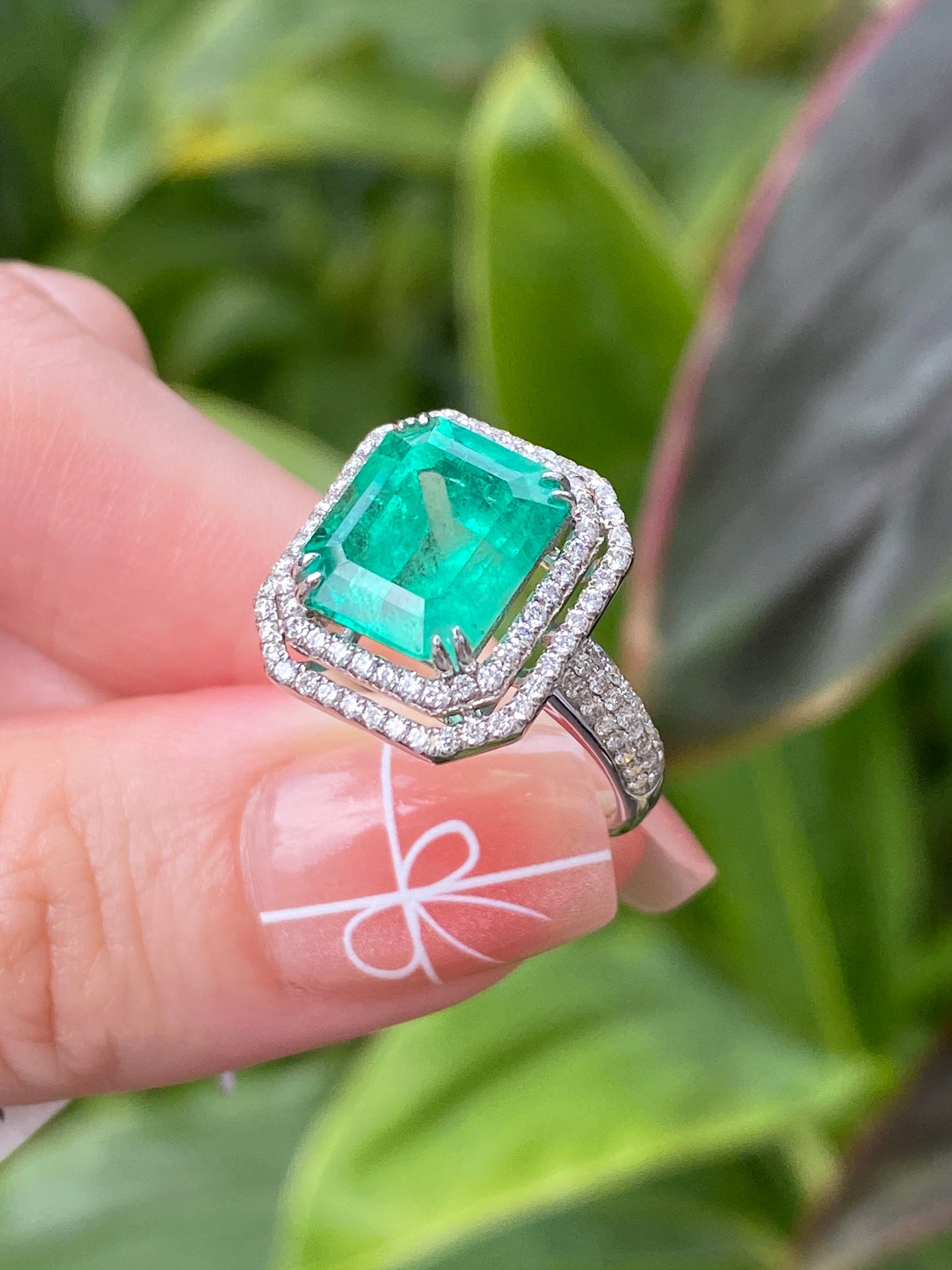 Natural Colombian Emerald 4.58ct Ring