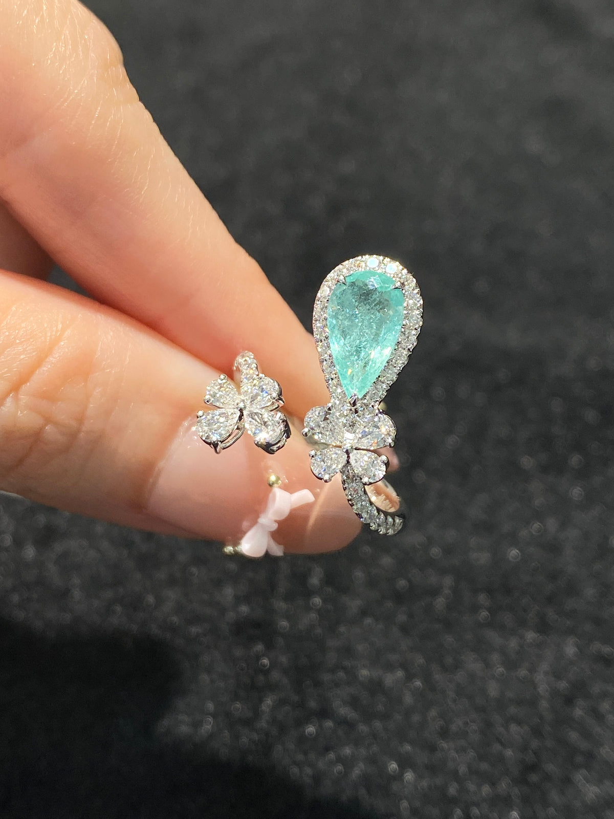 Natural Paraiba Tourmaline 1.04ct Ring