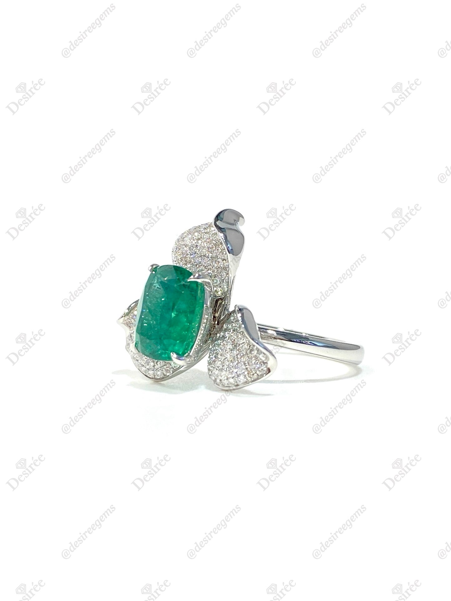 Natural Emerald 2.60ct Ring