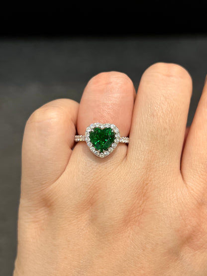 Natural Green Garnet Tsavorite 2.49ct Ring set with Natural Diamonds in 18K white gold Gemstone Jewelry
