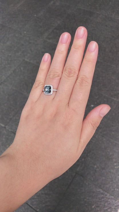 Grey Spinel Ring 2.86ct