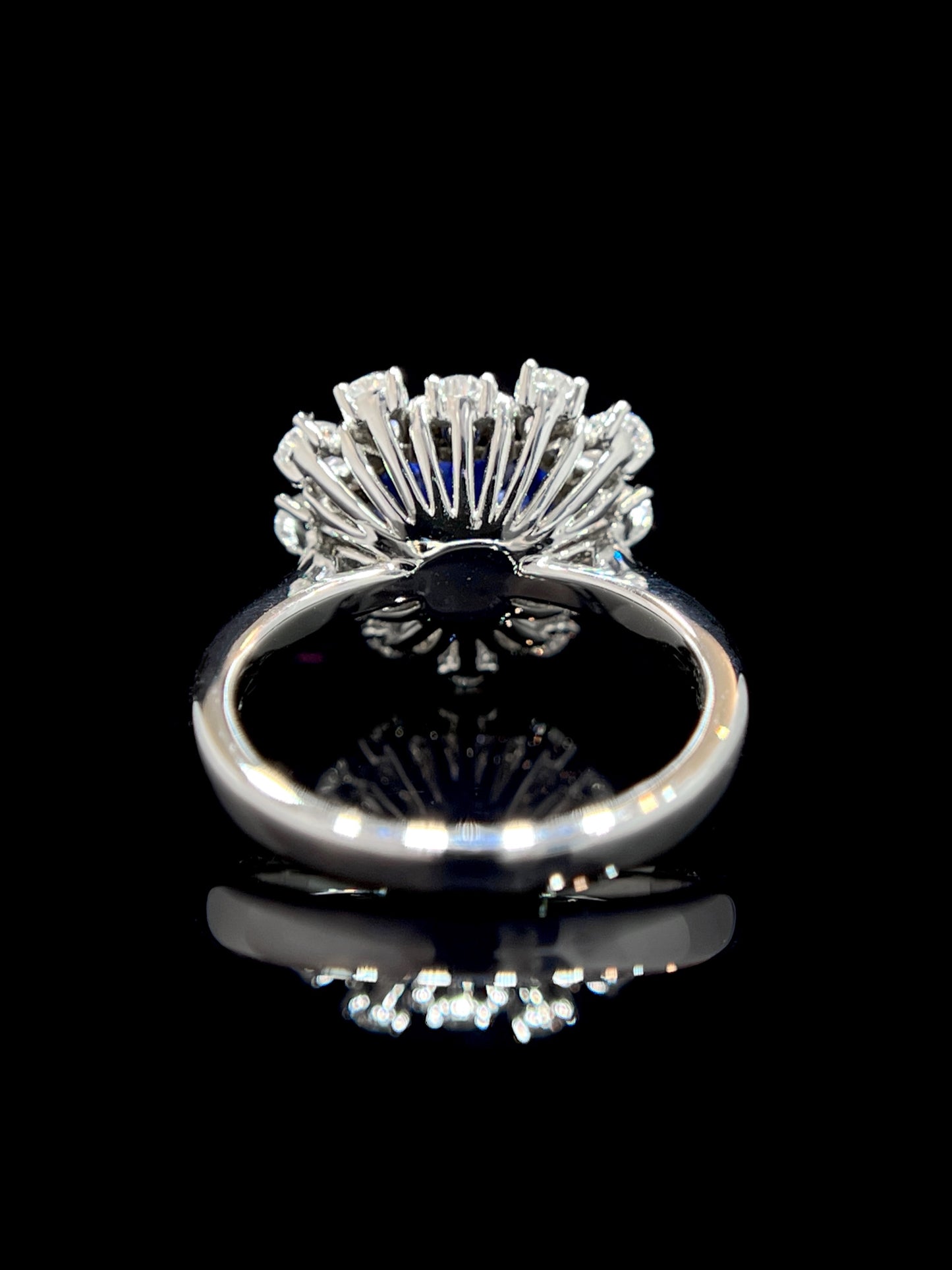 Natural Blue Sapphire 3.57ct Ring