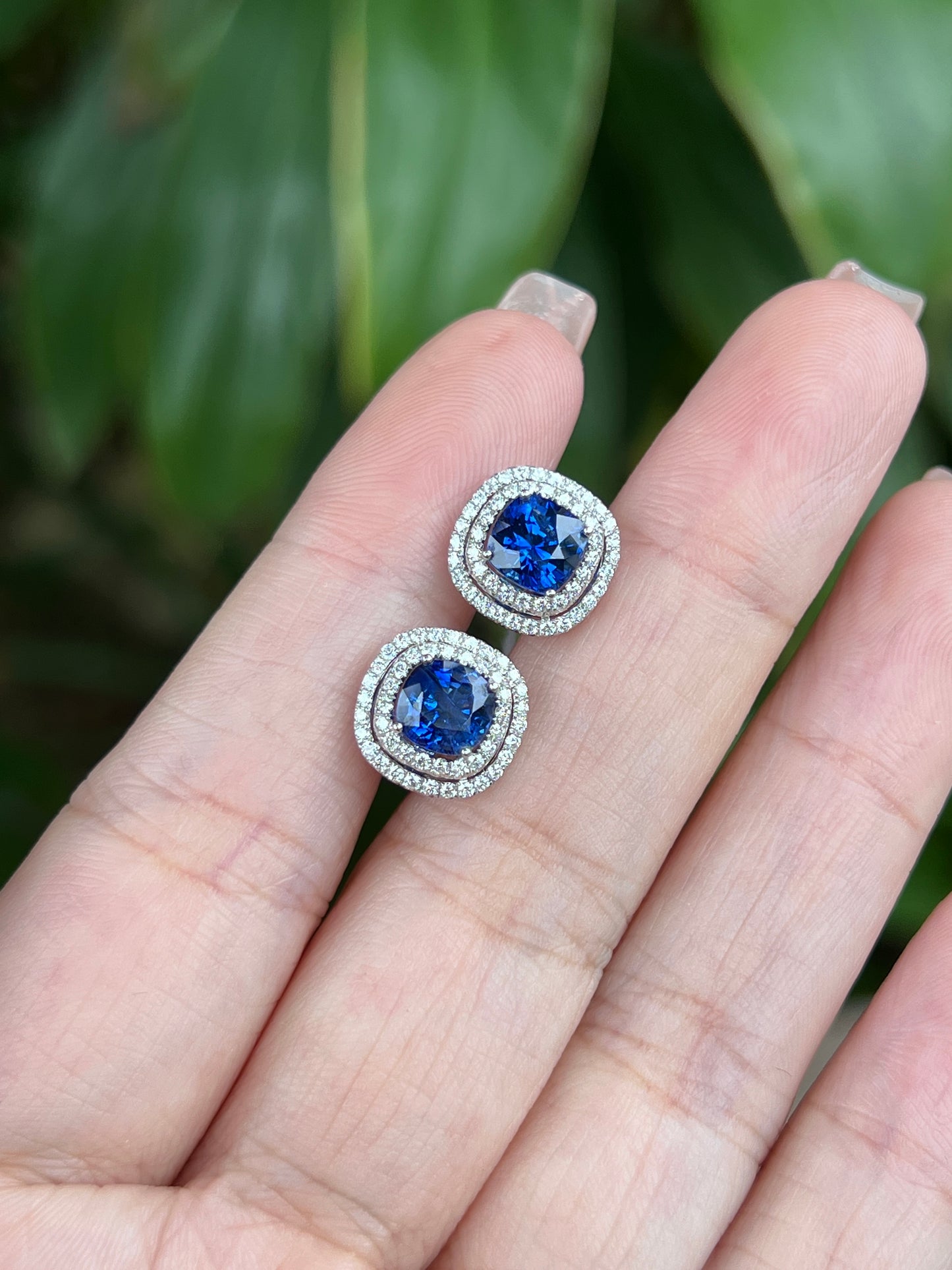 Natural Blue Sapphire Earrings 2.88ct