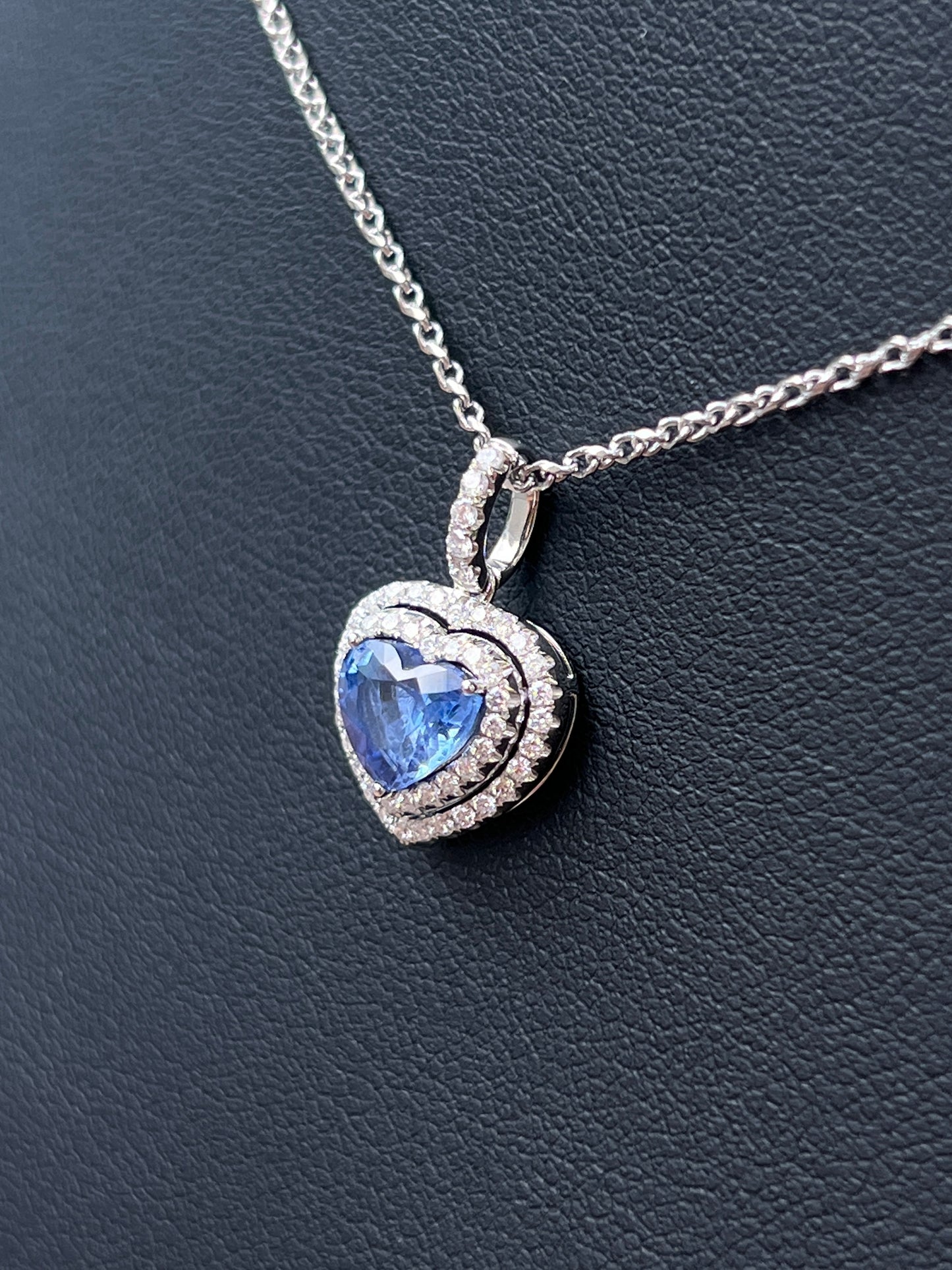 Natural Blue Sapphire Pendant 1.41ct