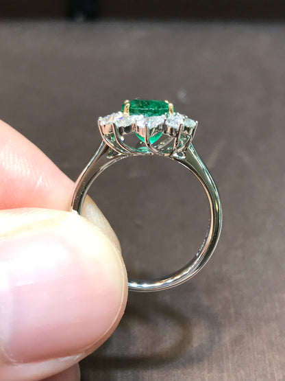 Natural Emerald 2.05ct Ring