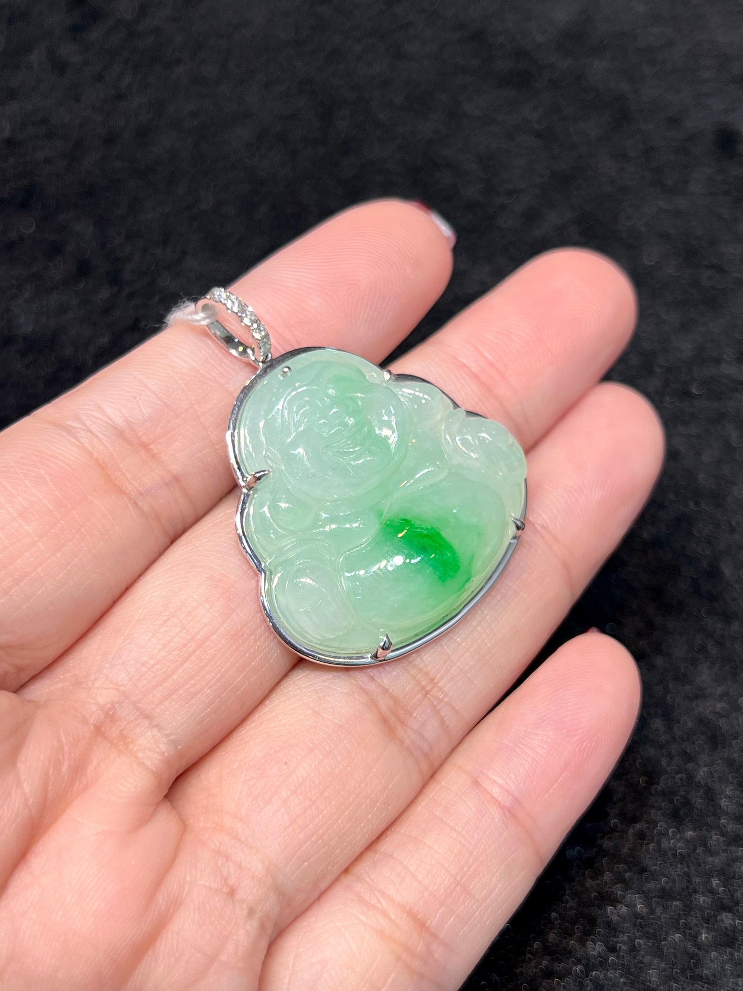 Natural Type A Jadeite Pendant set with 0.08ct Natural Diamonds in 18K White Gold Gemstone Jewelry Singapore